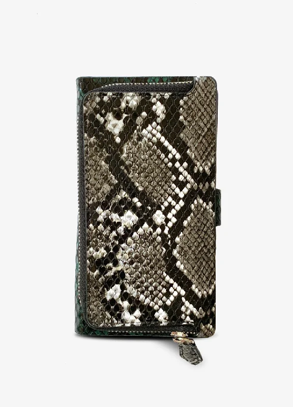 Snake Print Zip Wallet Case in Green